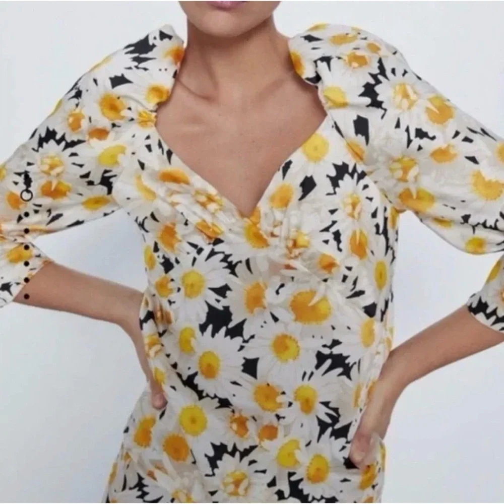Zara floral daisy print top yellow blouse puff sleeve flowers spring summer S